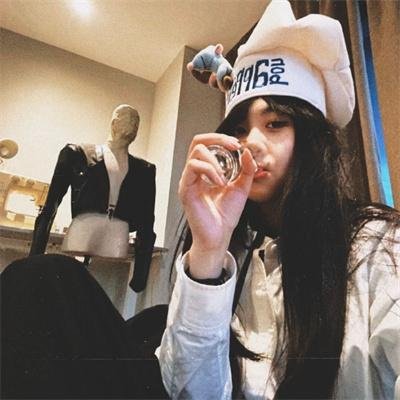 凛冬散尽星河长明